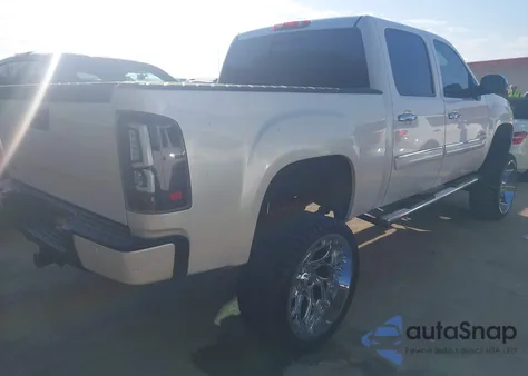 2011 GMC Sierra 1500 Denali z USA, uszkodzony, nr VIN 3GTP1XE28BG346133